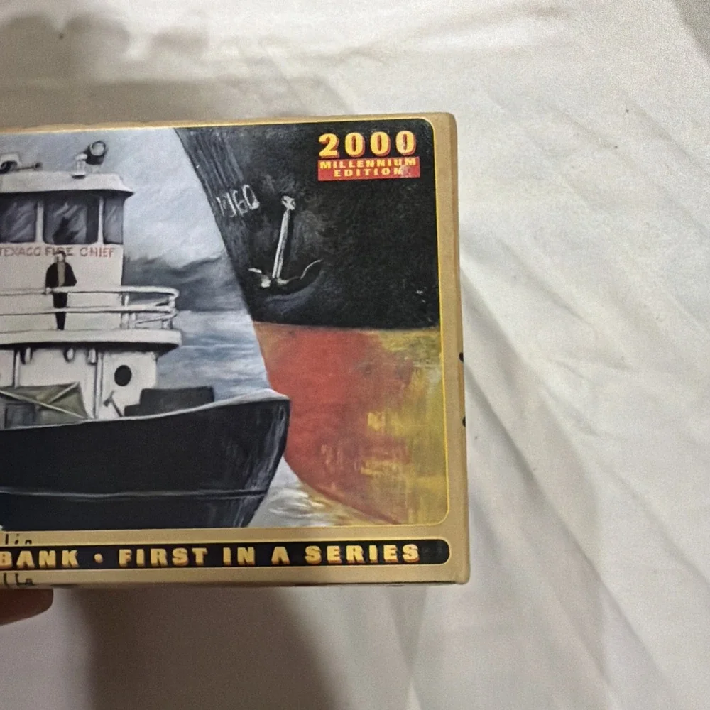ERTL 2000 TEXACO FIRE CHIEF TUGBOAT DIECAST BANK MILLENNIUM 1ST EDITION, TOWBOAT
